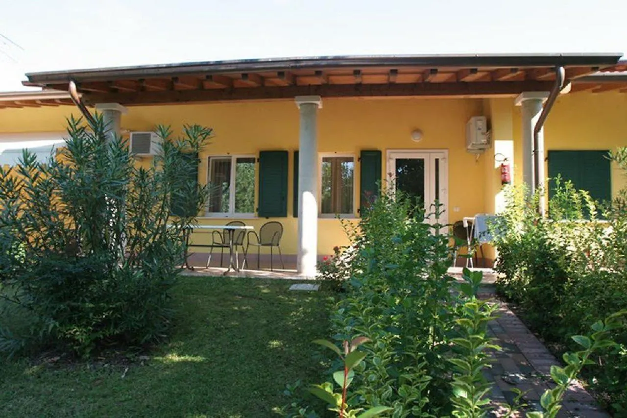 Camping Wien Peschiera del Garda Italy