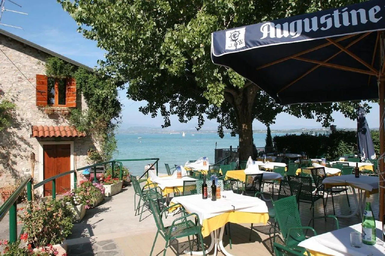 Camping Wien Peschiera del Garda Hotel